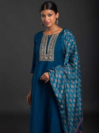 BLUE ETHNIC STRAIGHT FIT KURTA DUPATTA SET