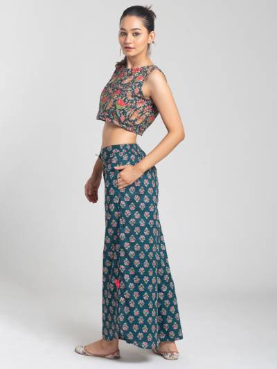 YALE BLUE FLORAL PRINT PANT AND TOP SET