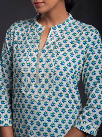 WHITE AND BLUE FLORAL PRINT SINGLE KURTI