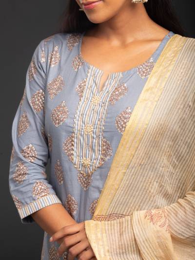 SILVER GREY PRINTED KURTA DUPATTA SET