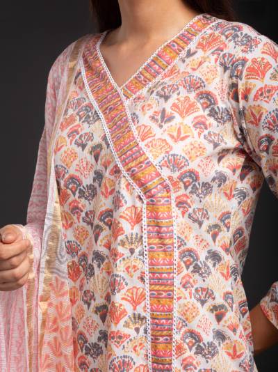 PEACH FLORAL PRINT KURTA DUPATTA SET