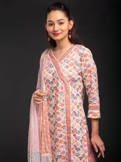 PEACH FLORAL PRINT KURTA DUPATTA SET